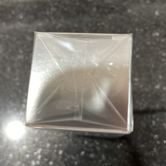 Dr Barbara Sturm lifting serum Mini 10 ml - Picture 2 of 2